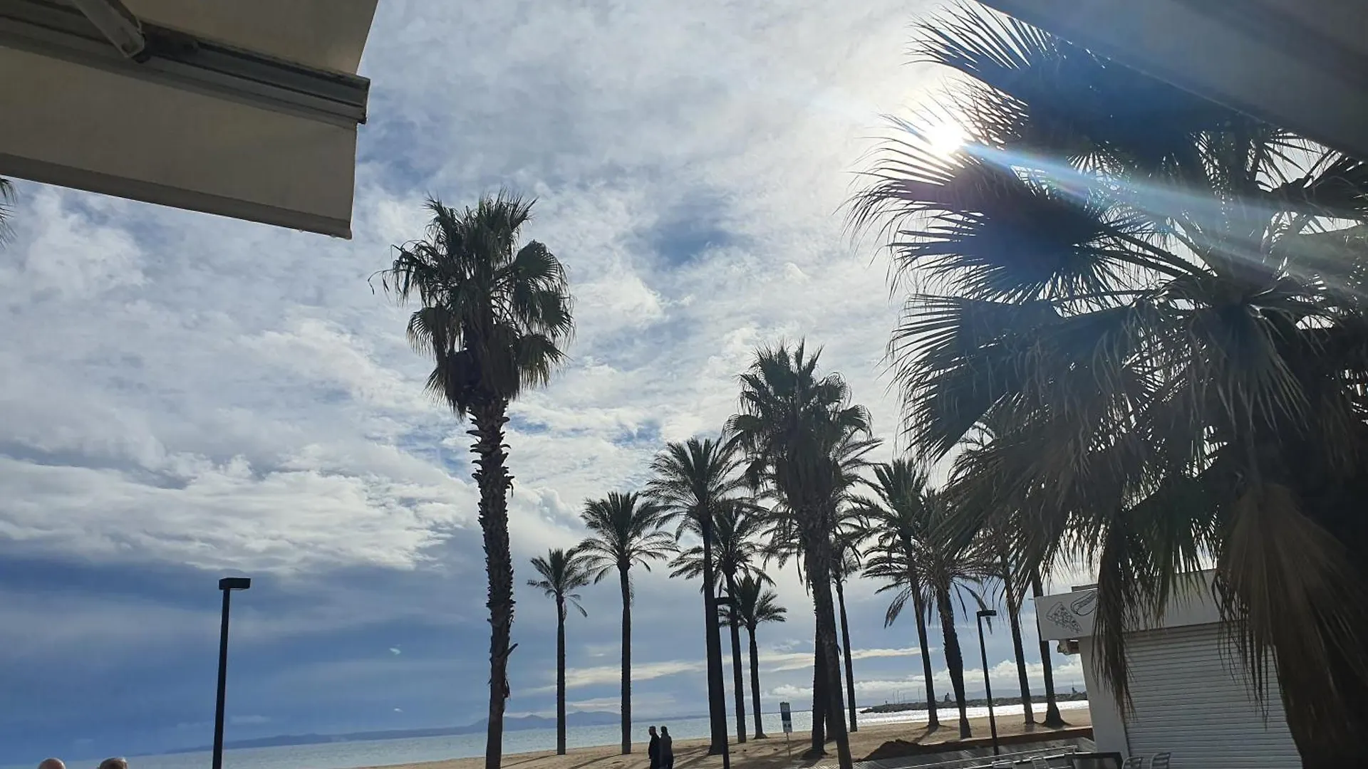 Appartement Calme Sans Vis A Vis 5 Mn A Pied Plage Roses Spain