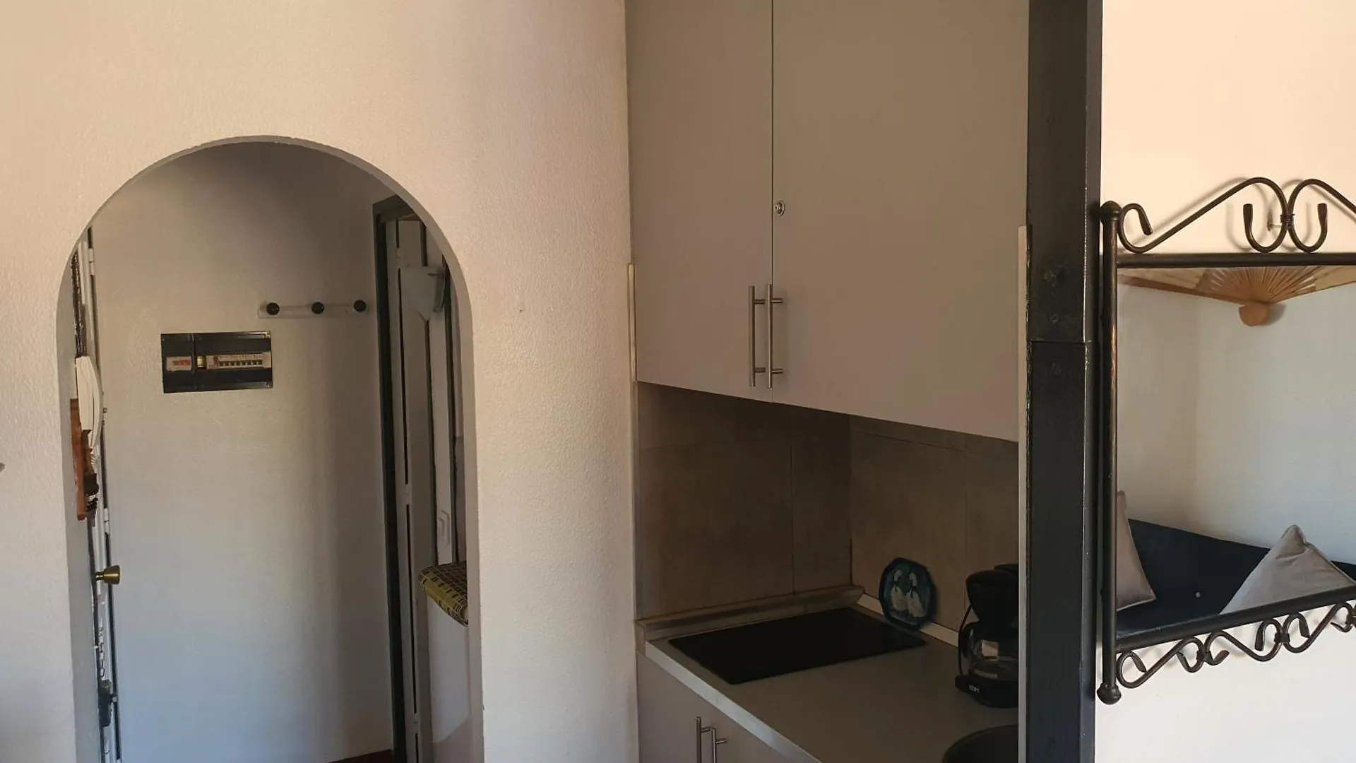 Apartment Appartement Calme Sans Vis A Vis 5 Mn A Pied Plage Roses